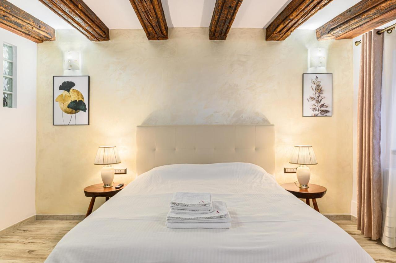 Dimora Np - Brasov Apartman Kültér fotó